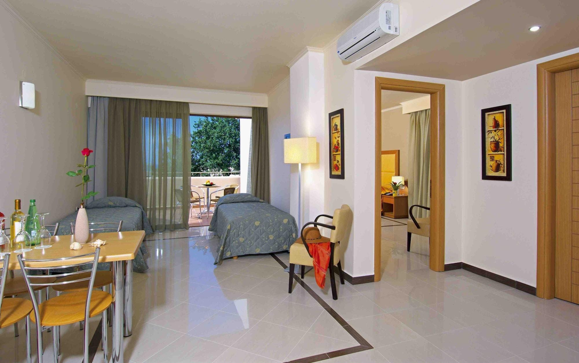 קאטו דרטסו Sirios Village Hotel & Bungalows מראה חיצוני תמונה